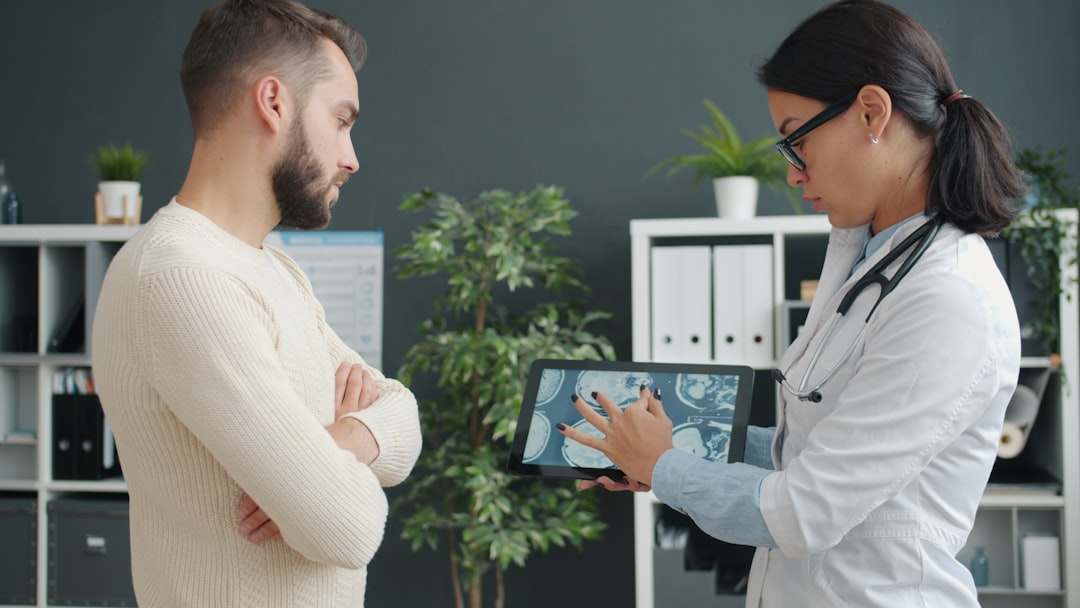 Best HIPAA-Compliant Language Translation Apps for Healthcare Communication
