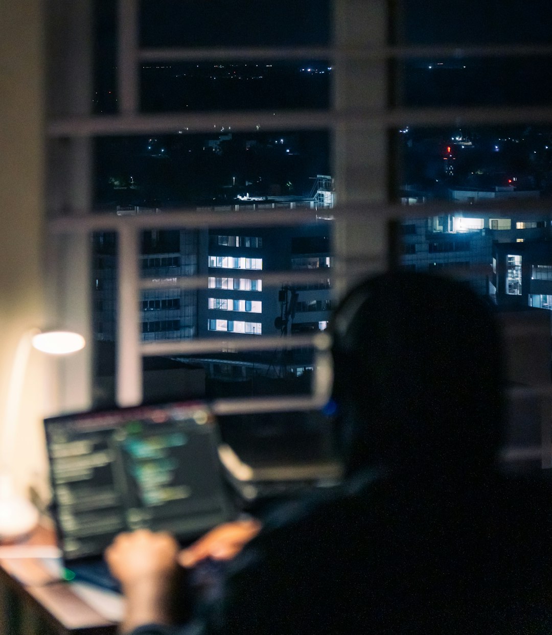 Remote Cybersecurity Jobs: Can You Really Work From Home Full-Time?